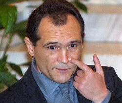 174 клуба подкрепили Божков за шеф на БФС